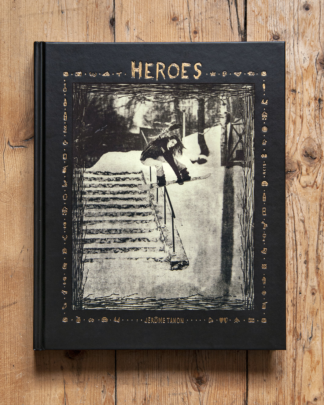 Heroes by Jérôme Tanon